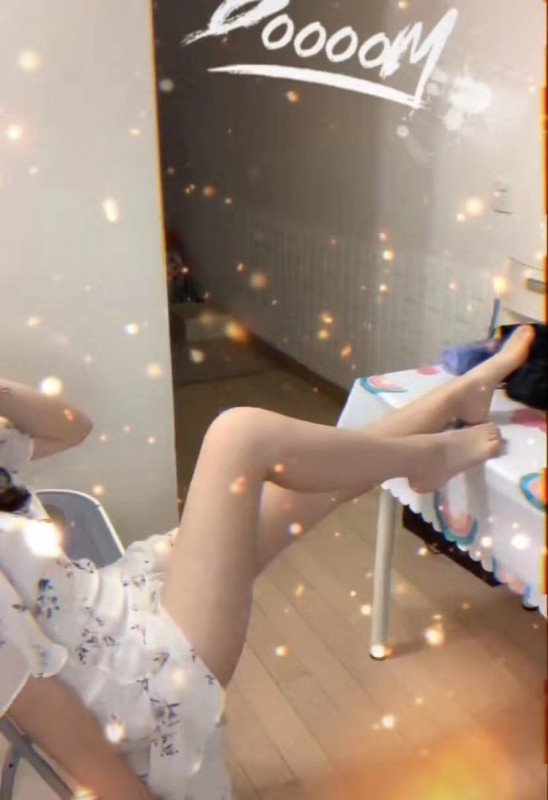 南山邻家小姐姐